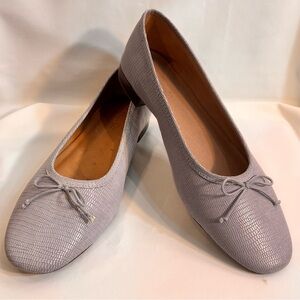 MADEWELL Sz 10 The Adelle Ballet Flat in Lizzard Embossed Leather In Light Grey